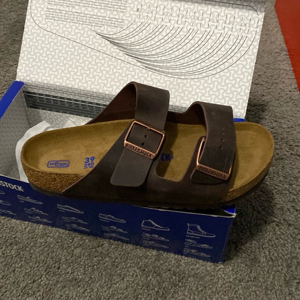BIRKENSTOCK ARIZONA BS BRAND NEW IN BOX